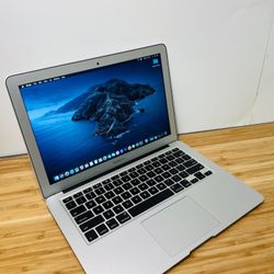 MacBook Air 13” Laptop Apple🍎Intel Core i7/8GB RAM/256GB⚡️Microsoft Office Word Excel,Logic,Final Cut💻 1 Yr Wrnty✅ $0Down Finance Available