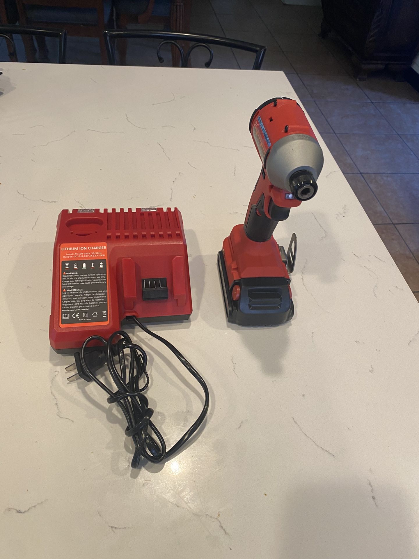 Milwaukee M18 1/4 Impact Driver
