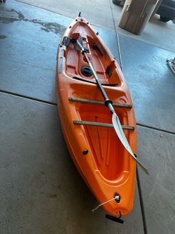 Sundolphin kayak