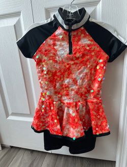 Gimnastics costume