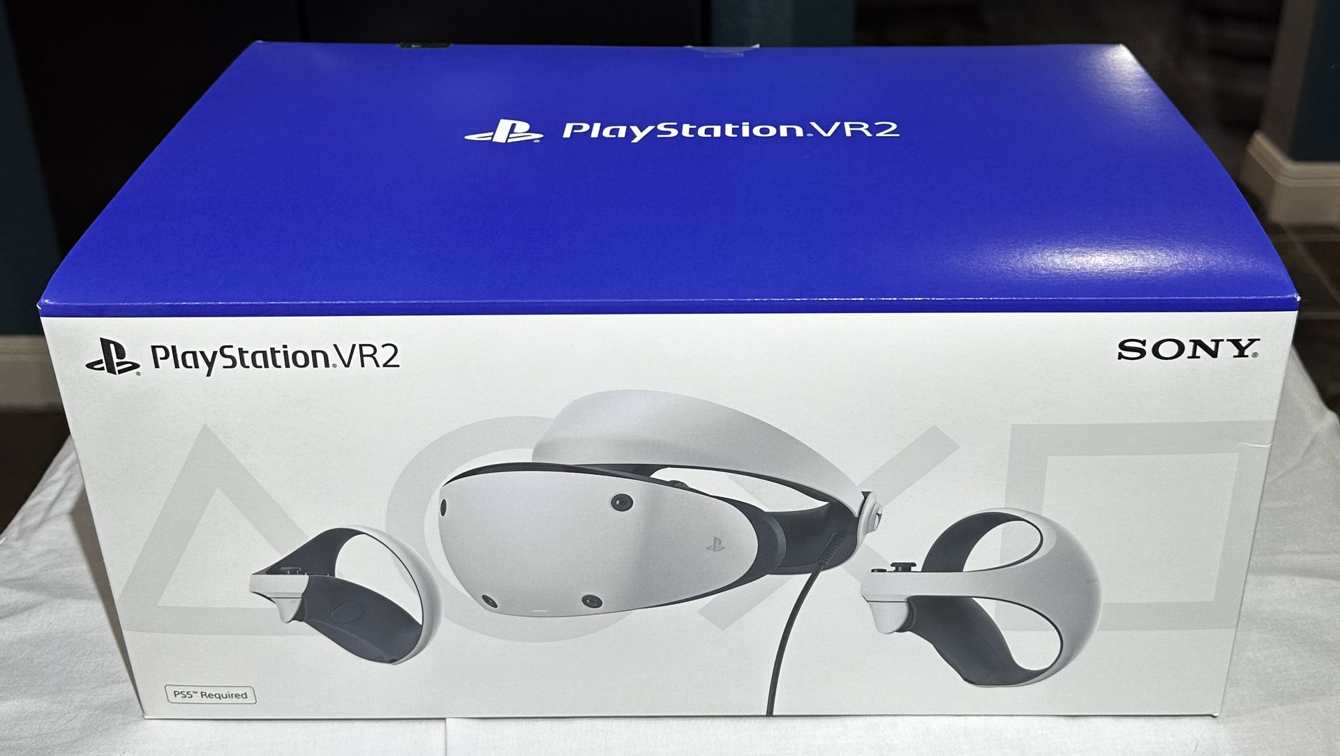 PlayStation VR2 Headset & Sense Controllers For PS5