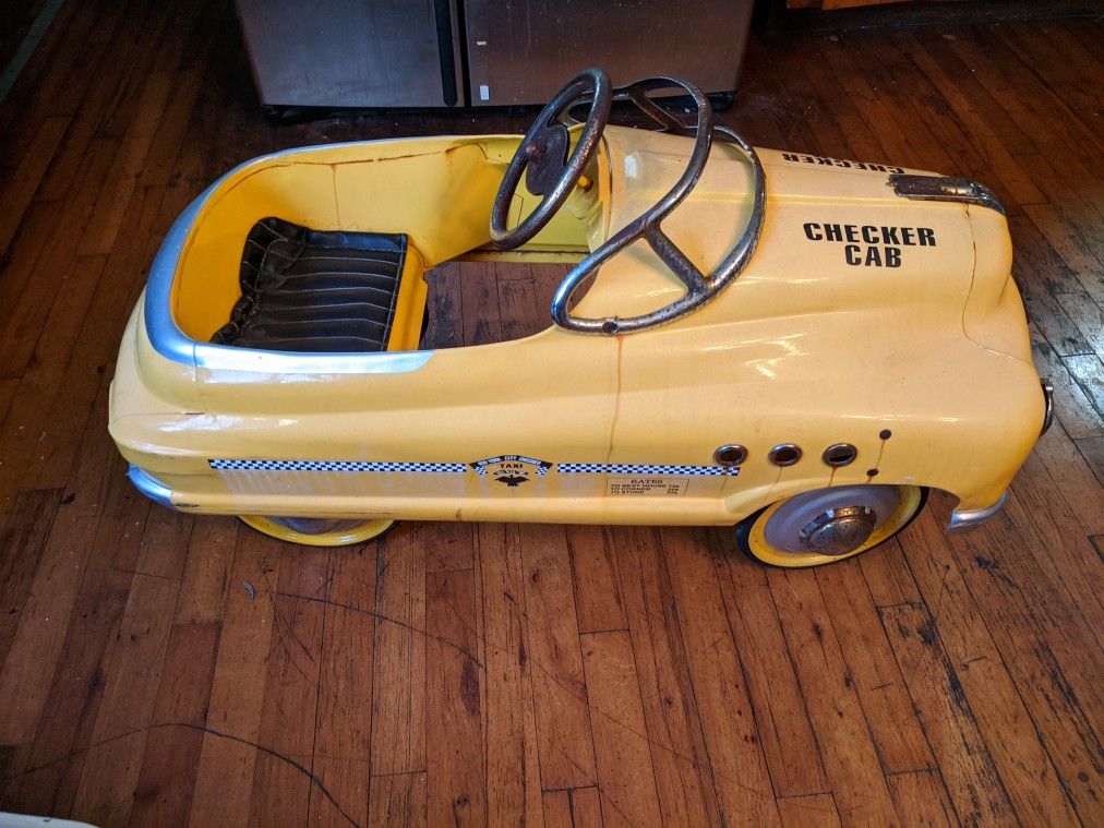 Comet Yellow New York Taxi Pedal Car Collectibles