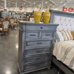 Grey Chest/ Solid Wood 