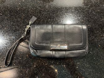 Coach Kristin Black Leather Clutch Wristlet Wallet Silver Hardware 8x4.5”