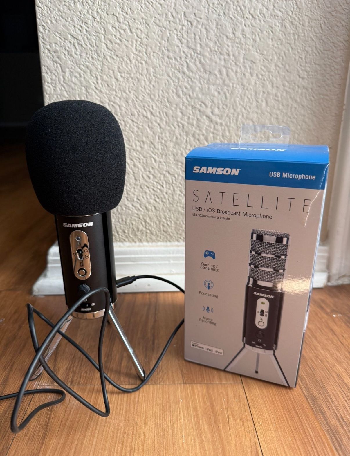 Microphone