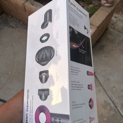 Dyson super sonic hair dryer