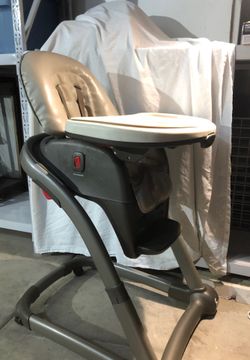 GRACO High Chair GO and Grow convertible!!!! Multi Use