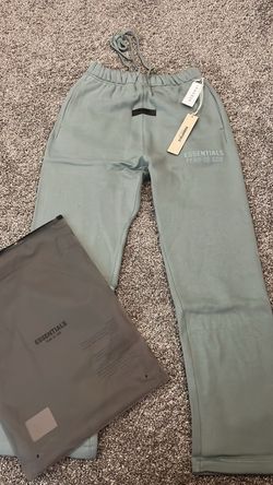 Essential Sweats sycamore color Size xs