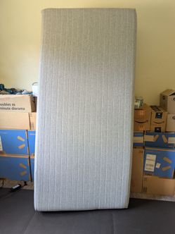 Like-new mattress