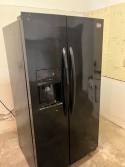 Refrigerator stainless steel