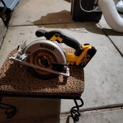Dcs391 Dewalt Circular Saw Kit
