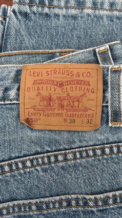 Levi 550 relaxed fit W38 L32