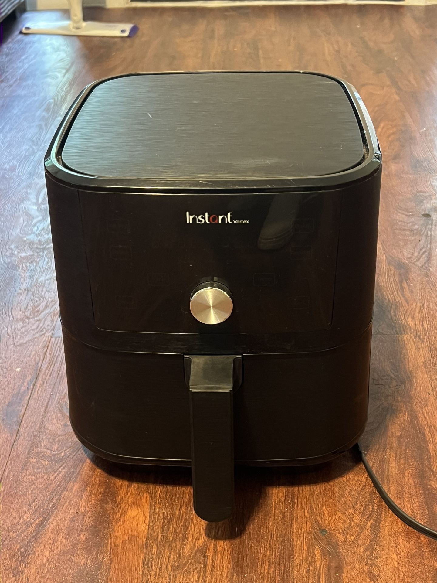 Instant Vortex 6 Qt Airfryer