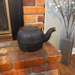 Cast Iron Pot