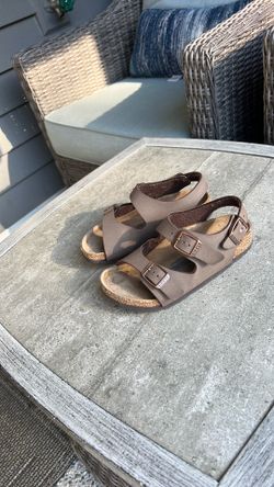 Kids Birkenstock size 28