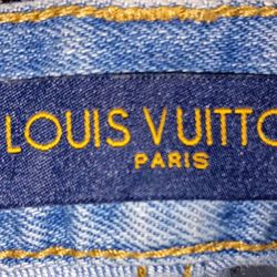  "Louis Vuitton Monogram Authentic Blue Washed Jeans"👖 