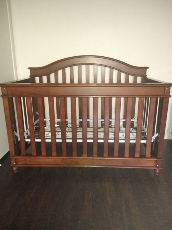 Europa Baby Palisades Convertible Baby Crib In Cherry For Sale In