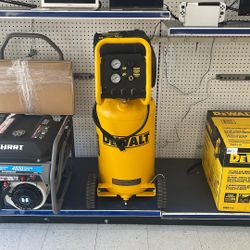 Dewalt D55168 Air Compressor 