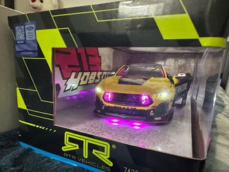 RTR Vehicles Ford Mustang RTR Die-Cast Model Caoy