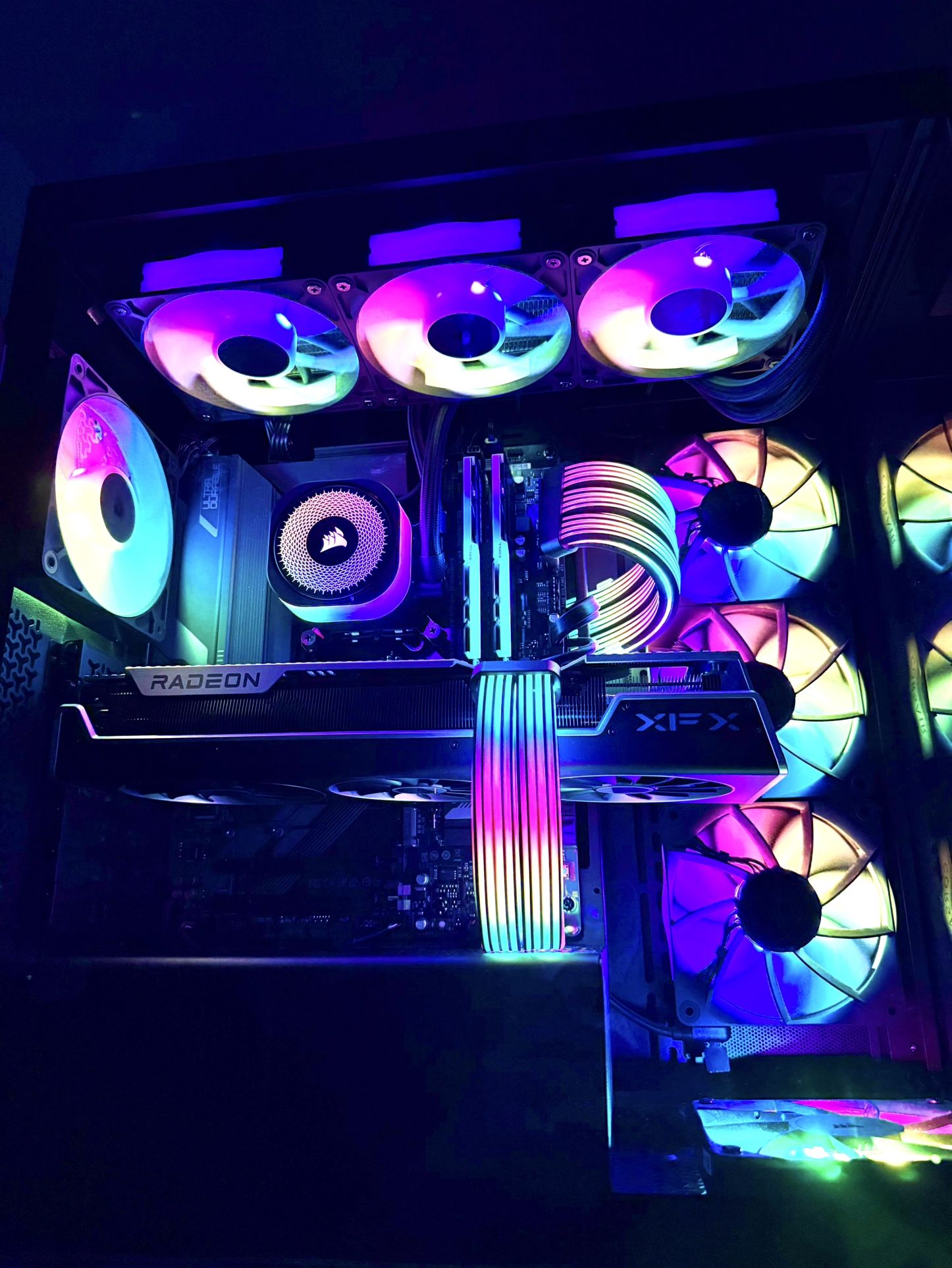 Liquid Cooling Gaming pc i9 14900k 64gb ram rx 7800xt 2tb ssd