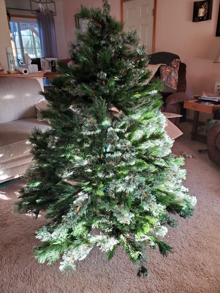 Christmas Tree Artificial