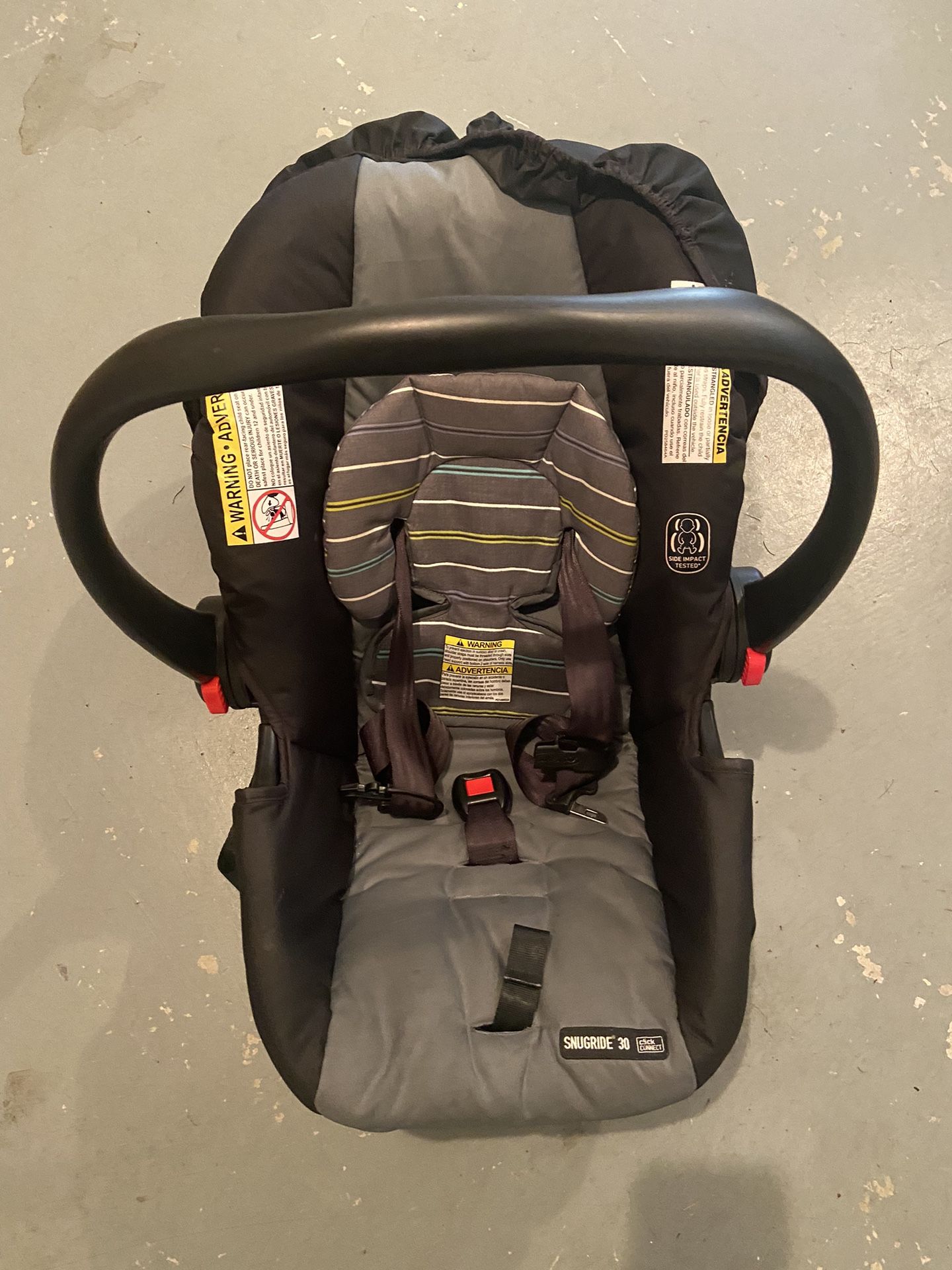 Graco Snugride Infant Car seat with base