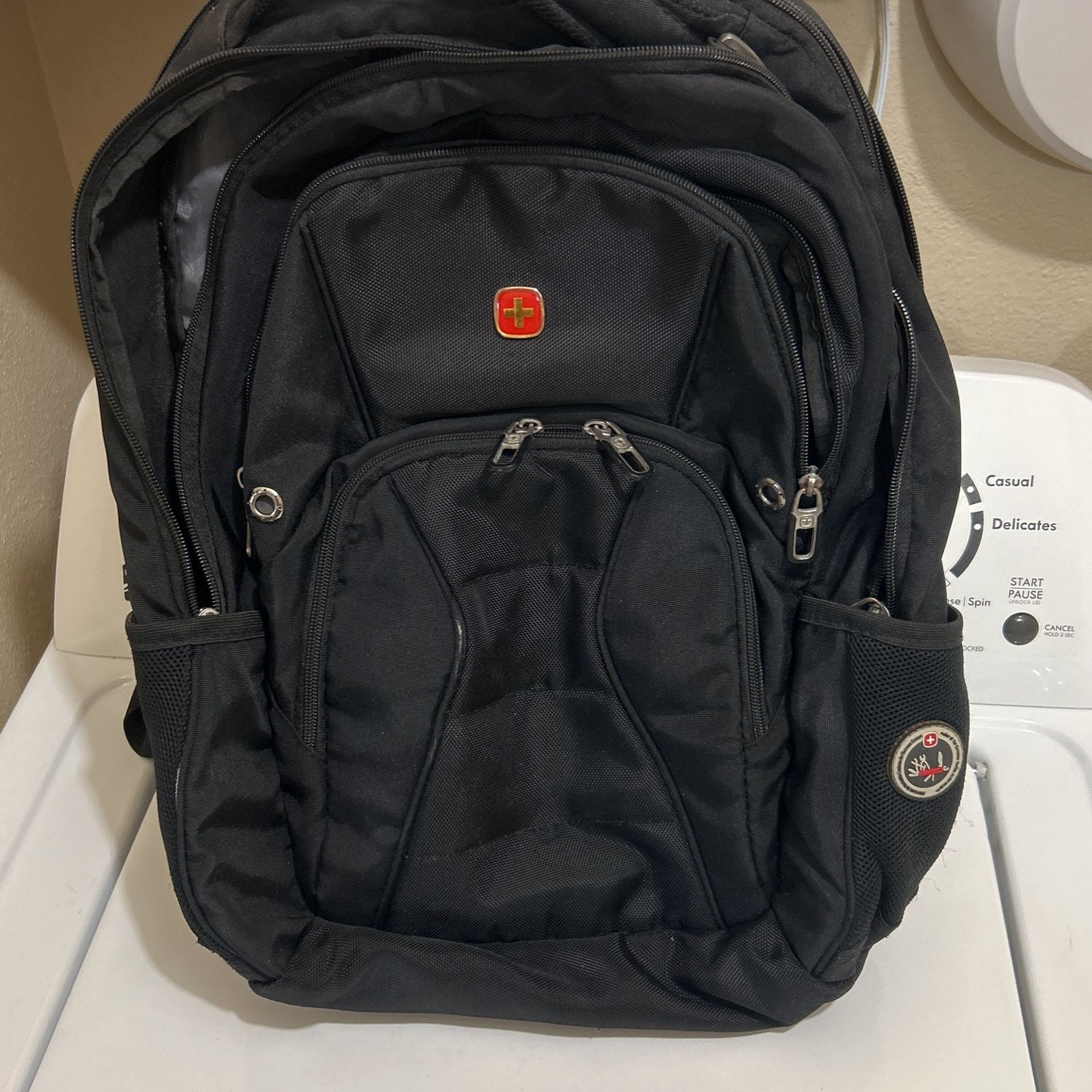 Swiss Gear Brand EVERYTHING Backpack 