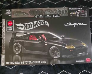 Hot Wheels Mattel Brick Shop '94 Toyota Supra MKIV Building Set