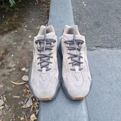 Yeezy Ortholite Slightly Used Size 11 Gray Adidas