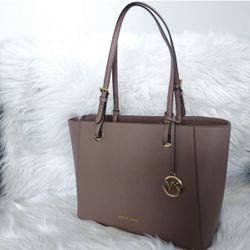 Michael Kors Purse Saffiano Leather In Dark Fawn RARE FIND