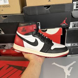 Jordan Black Toe Reimagined 1s size 11.5 VNDS