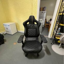 Fantasy Lab Gaming Chair 