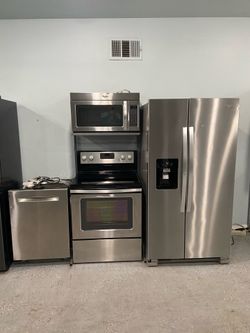 4-Piece Kitchen Appliance Set