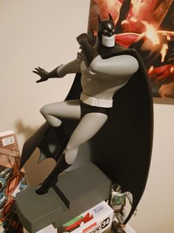 Batman Statue