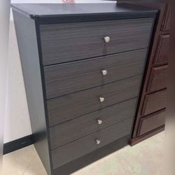 Dresser/Five drawers dresser