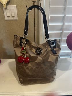 Coach Signature Tote Bag