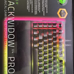 Razer Keyboard Blackwidow V4