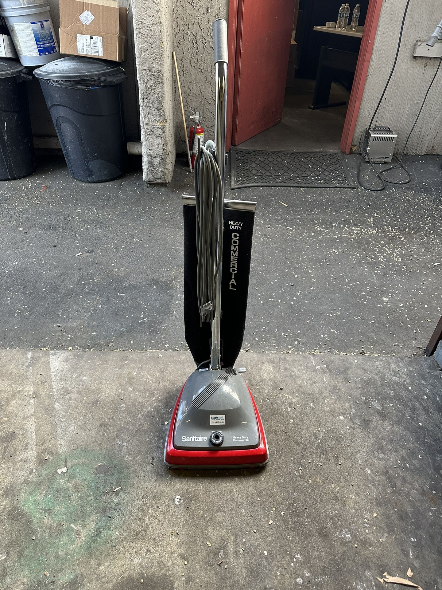 Heavy Duty Commercial Vacuum Cleaner 