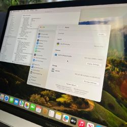 Apple Mac Book