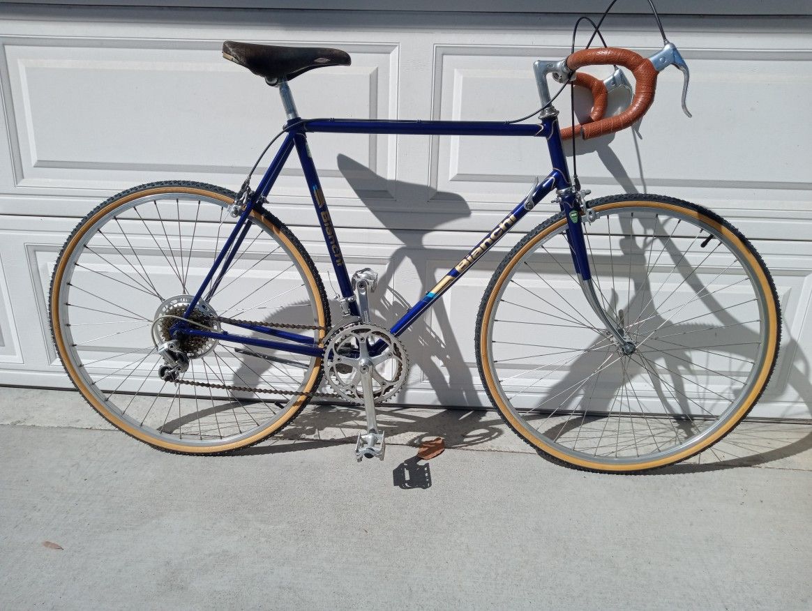 Vintage Bianchi Road Bike 58cm Xlnt Condition 