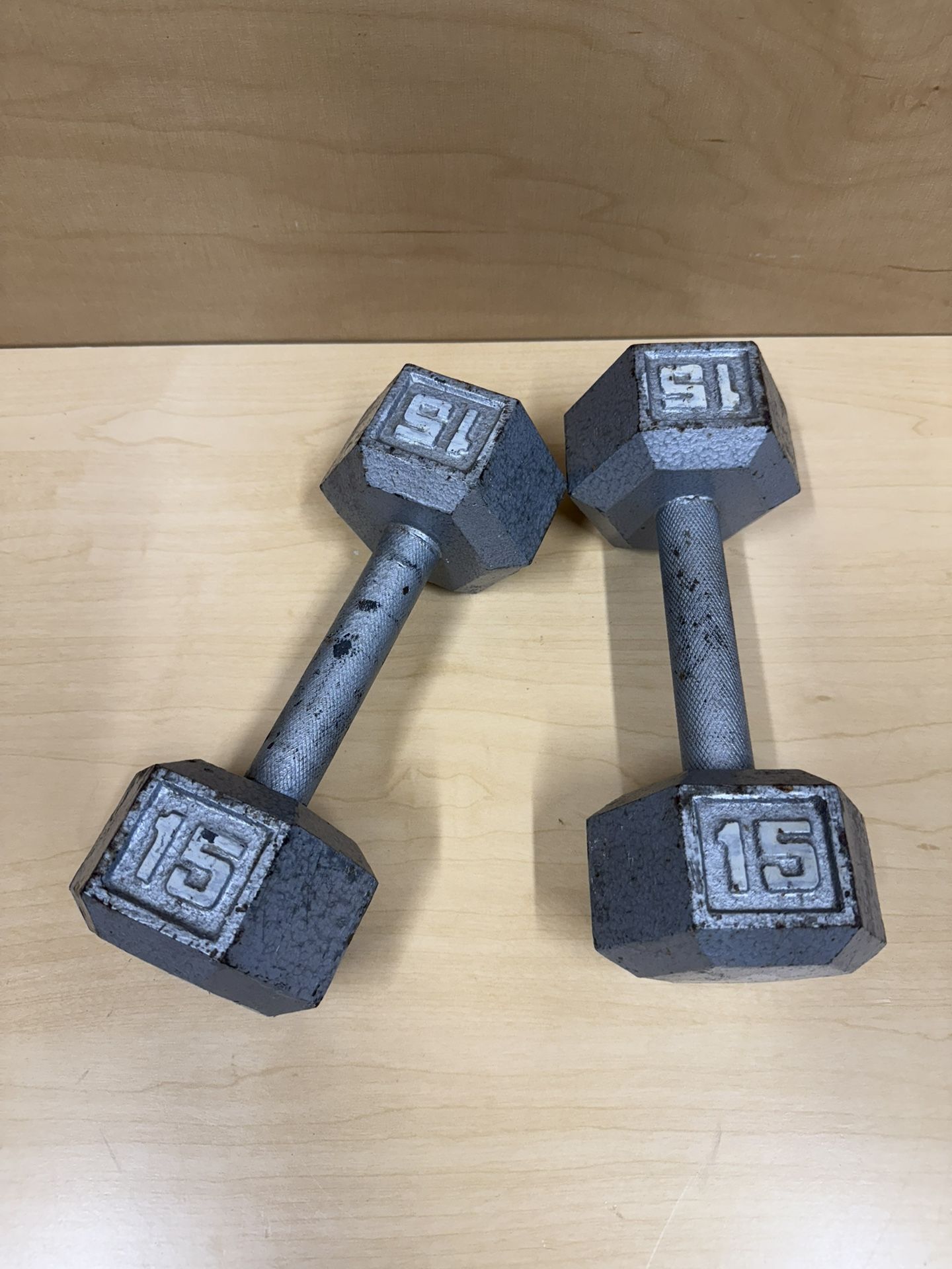 2— 15 Pound Dumbbells Weights