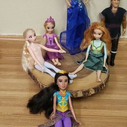 Disney dolls