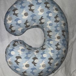 Boppy Pillow With Elephant Print Cover 