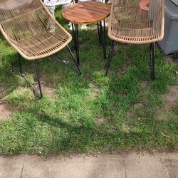 Like New Three-piece Patio Set Local Pickup Cash Only