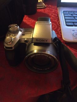 Sony super steady shot 2.5 lcd monitor