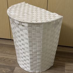 Laundry basket