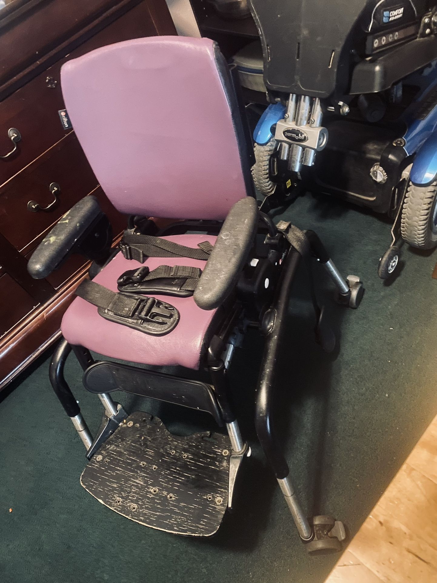 $$$ best offer takes it no low balls -(Rifton activity chair for special needs child- (has arts n crafts paint on arms from being well loved)  Cash on