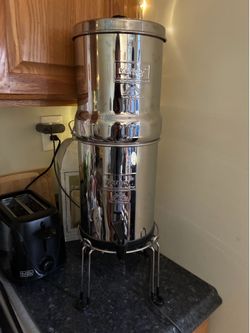 Big Berkey water filter with stand