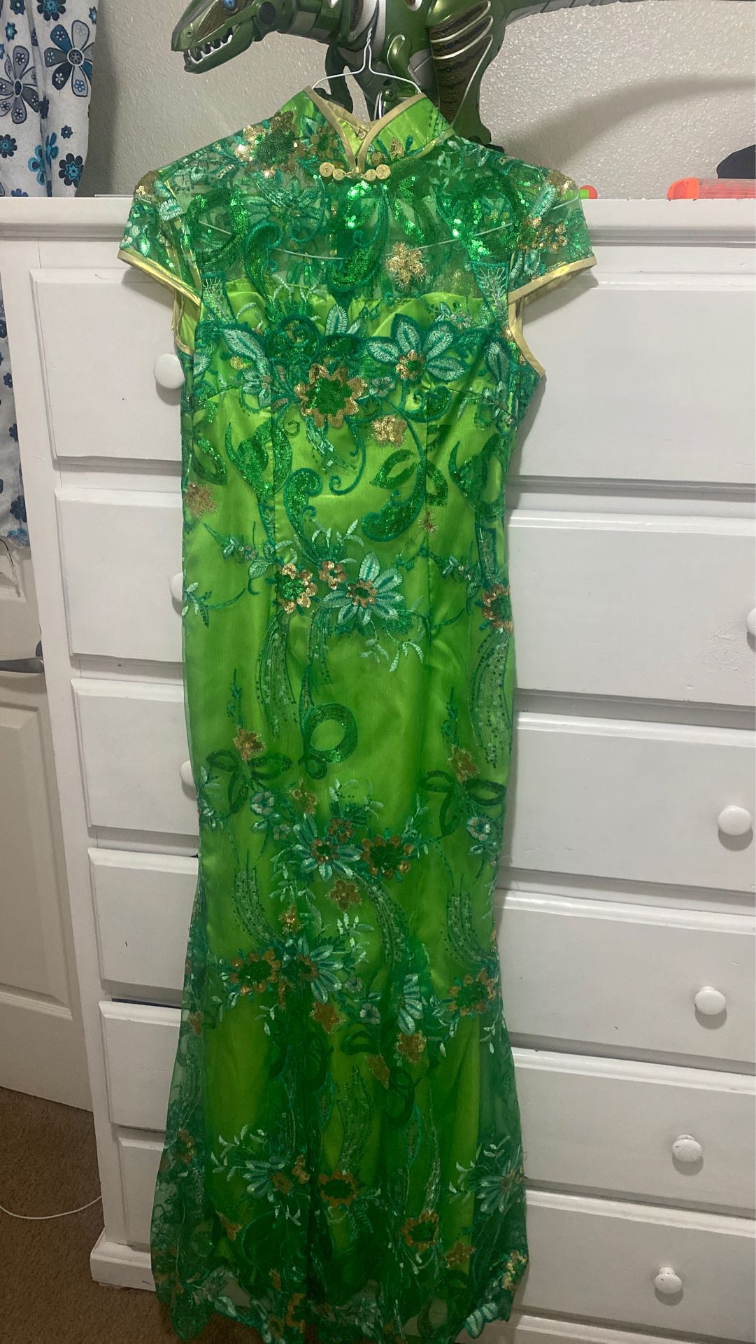 Chinese dress. Pick up only