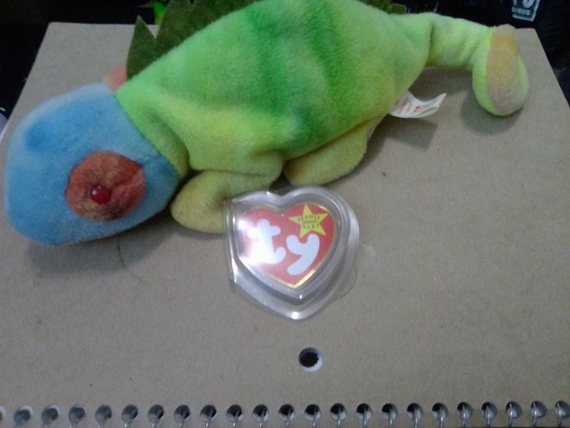 Iggy The Lizard Beanie Baby